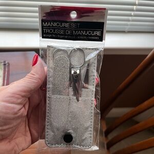 NEW WITH TAGS - Manicure Set